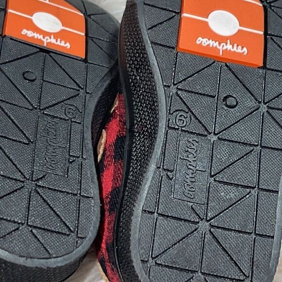 Oomphies Shoes toddler  size 6 jack red  Black plaid Holidays Winter Slip on New - Picture 6 of 7